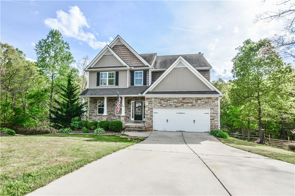 5602 Wooded Valley Way, Flowery Branch, GA 30542