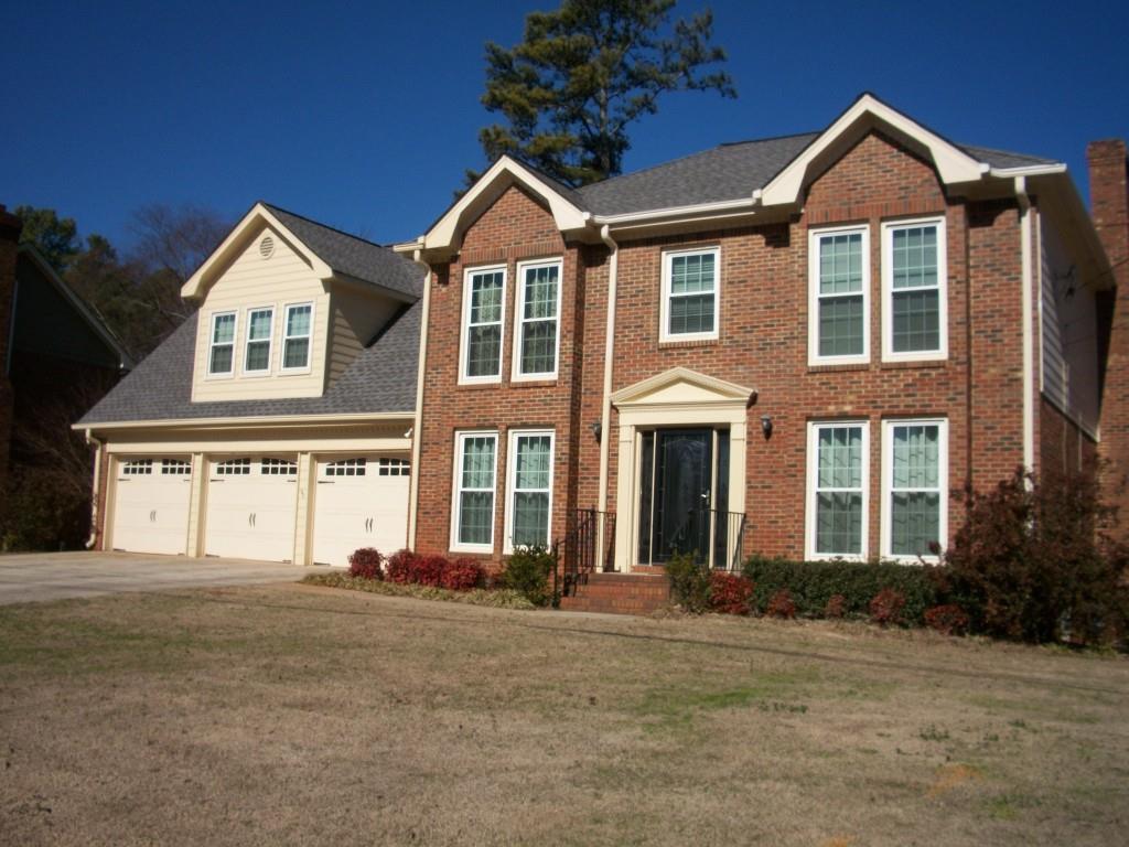 4551 Lucerne Ln., Lilburn, GA 30047