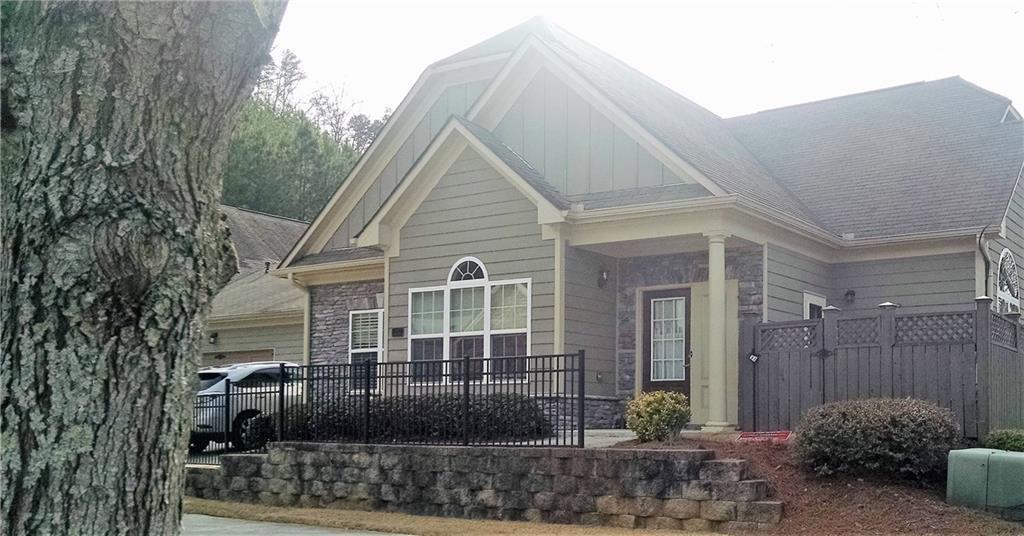 127 Glens Dr., Woodstock, GA 30188