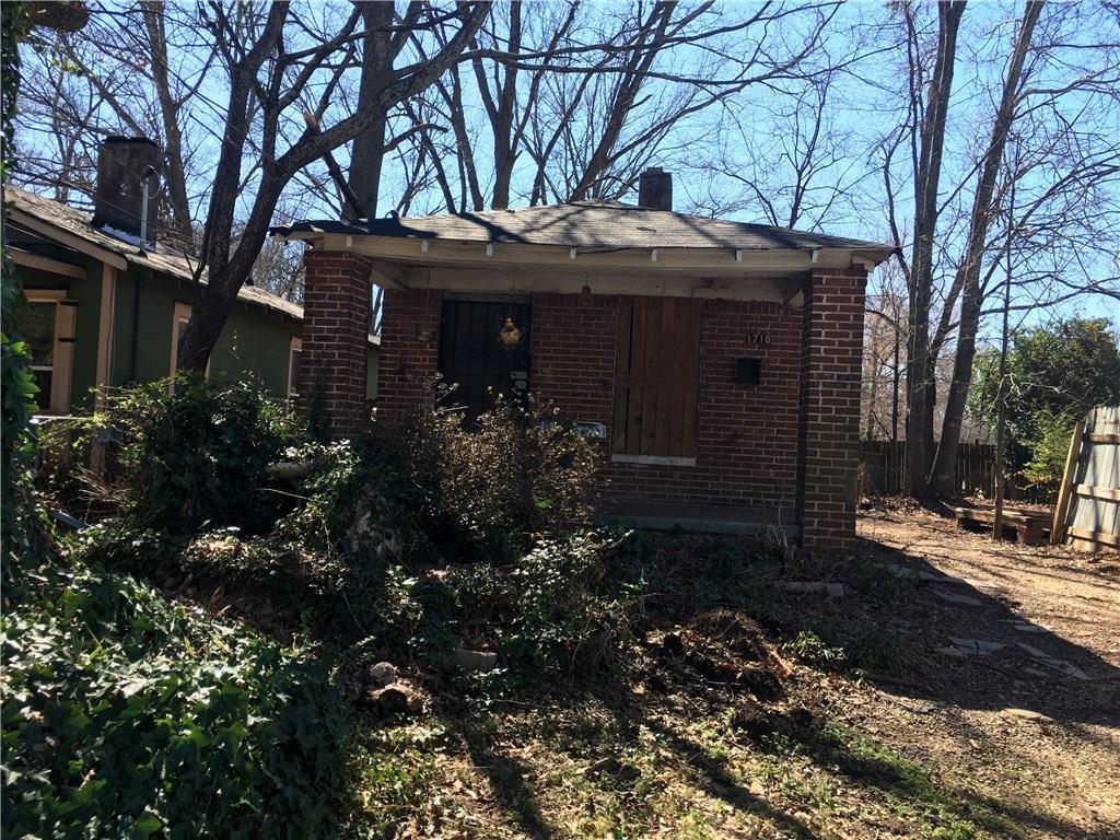 1718 Connally Dr., East Point, GA 30344