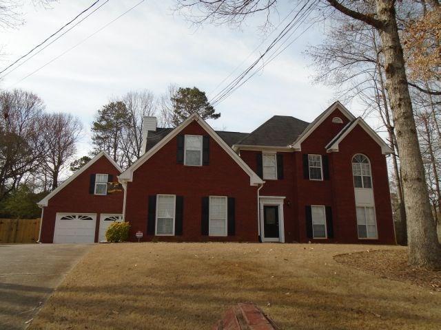 950 Hounds Ridge Ct., Lawrenceville, GA 30043