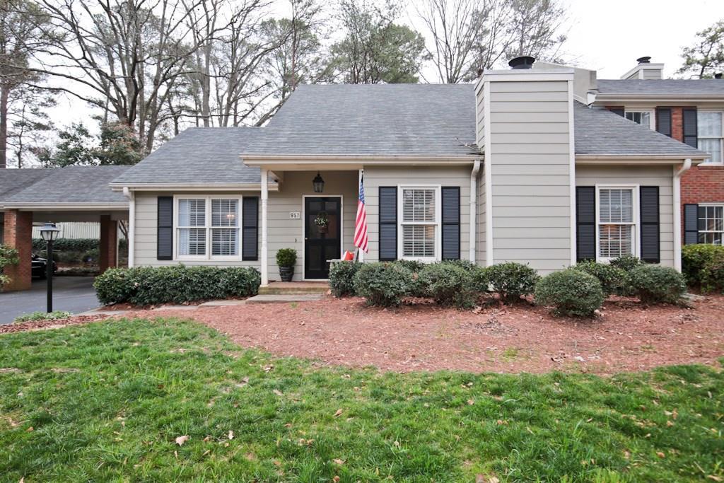 957 Moores Mill Rd., Atlanta, GA 30327