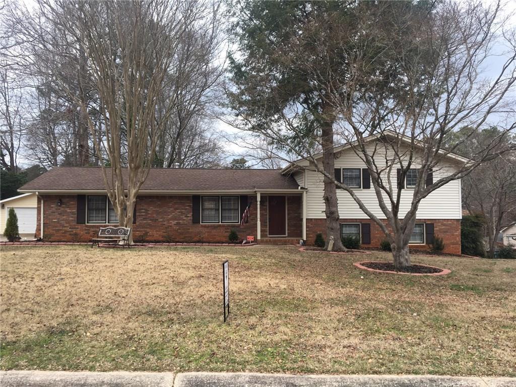 861 Highview Dr., Smyrna, GA 30082