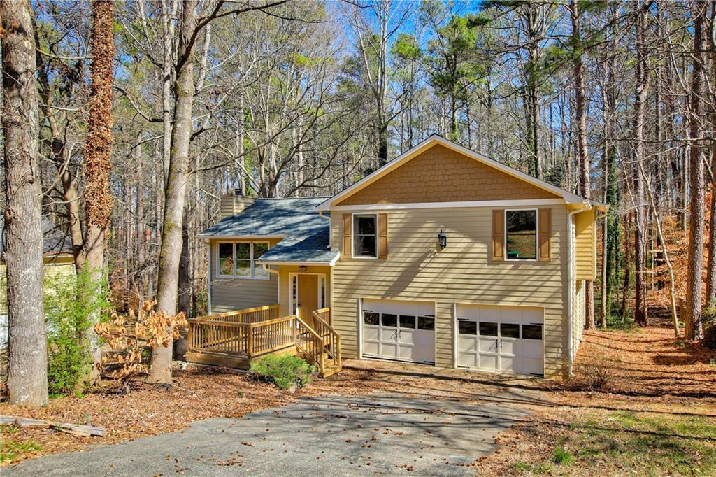 2289 Carousel Ct., Marietta, GA 30066