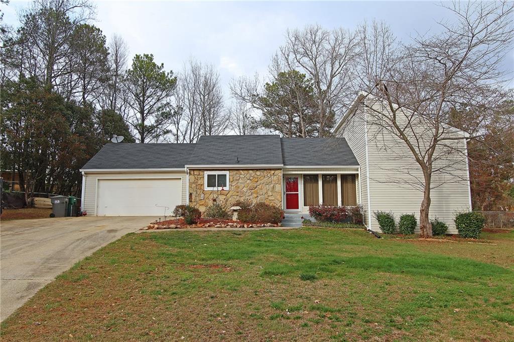 6847 Oakland Dr., Douglasville, GA 30135