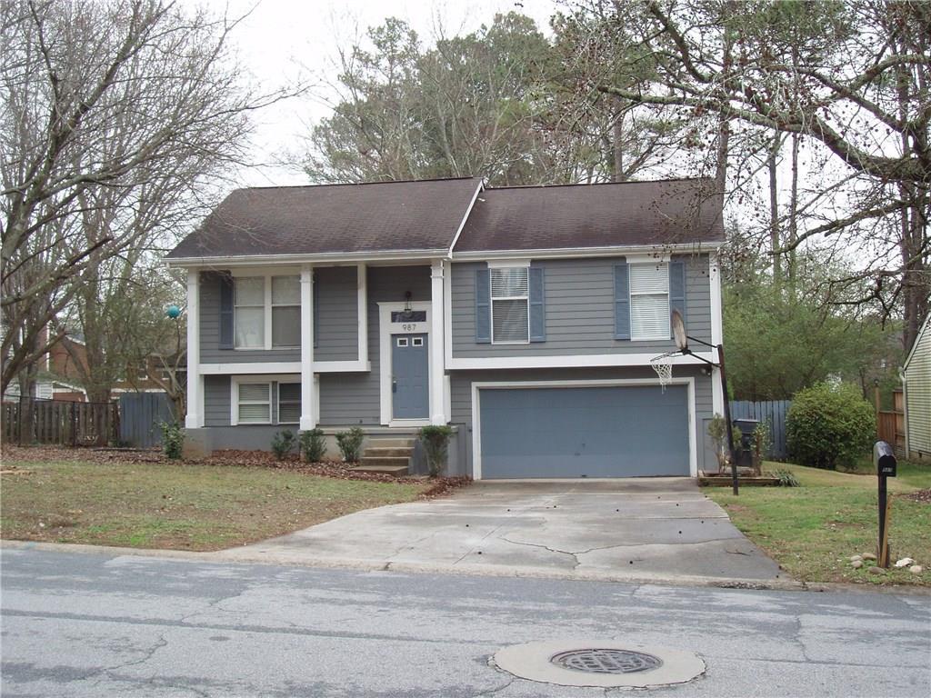 987 Pepperwood Tr., Norcross, GA 30093