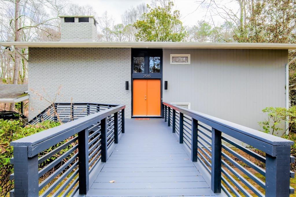 2545 Lake Flair Cir., Atlanta, GA 30345