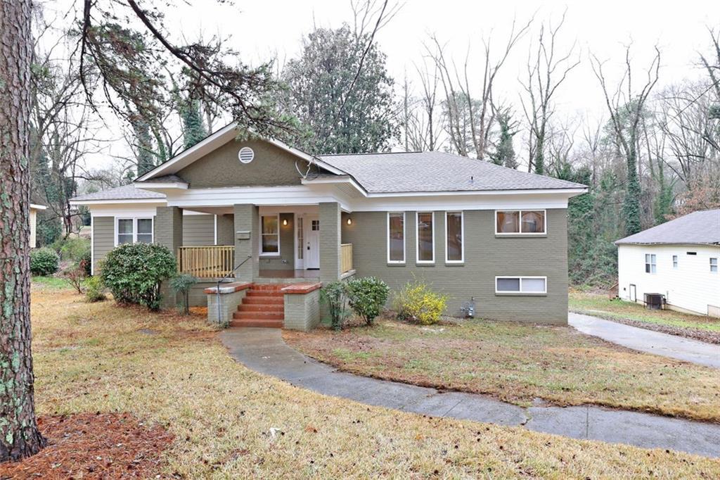 1604 Olympian Cir., Atlanta, GA 30310