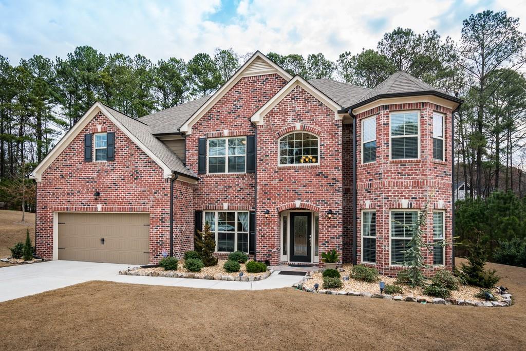 1404 Willis Lake Dr., Kennesaw, GA 30152