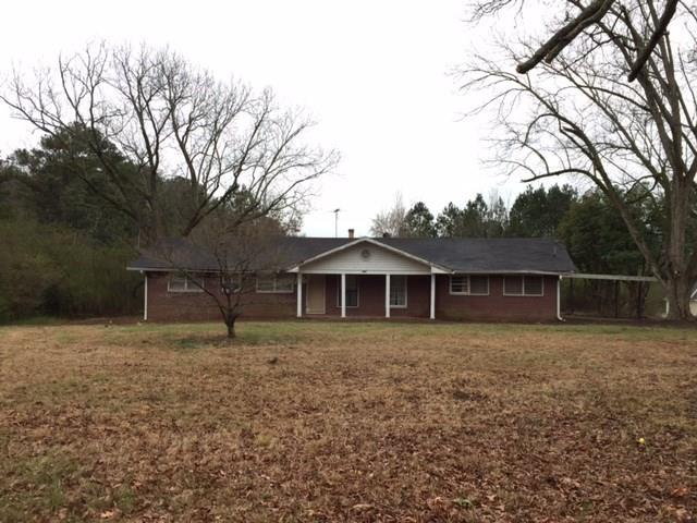 961 Old Dallas Hwy., Douglasville, GA 30134