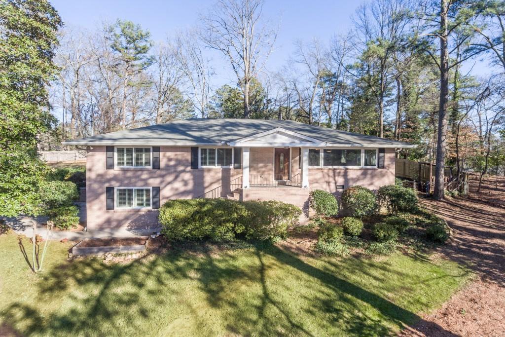 3909 W Lane Dr., Smyrna, GA 30080