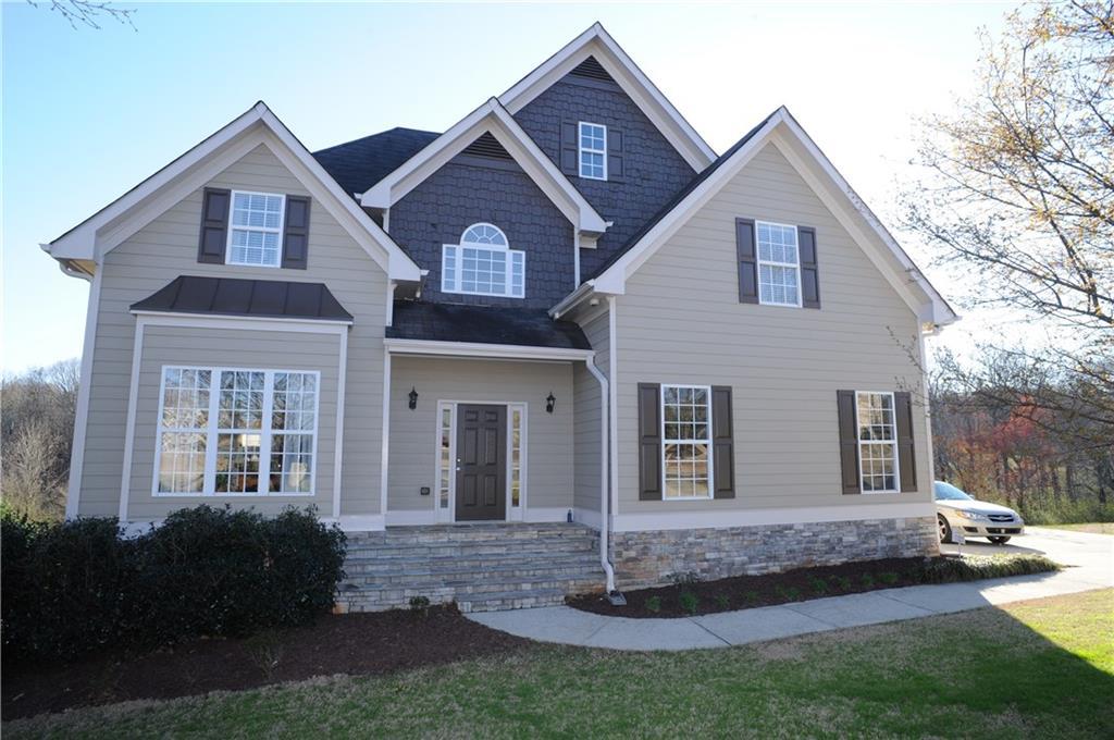 8925 Watersedge Ct., Gainesville, GA 30506