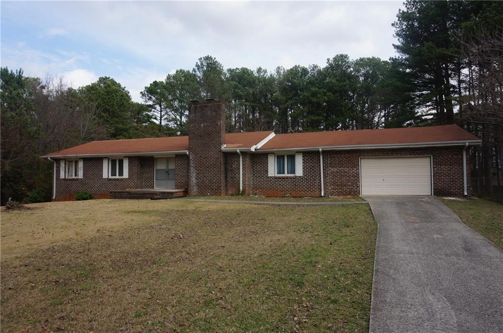 2626 Bluebird Cir., Duluth, GA 30096