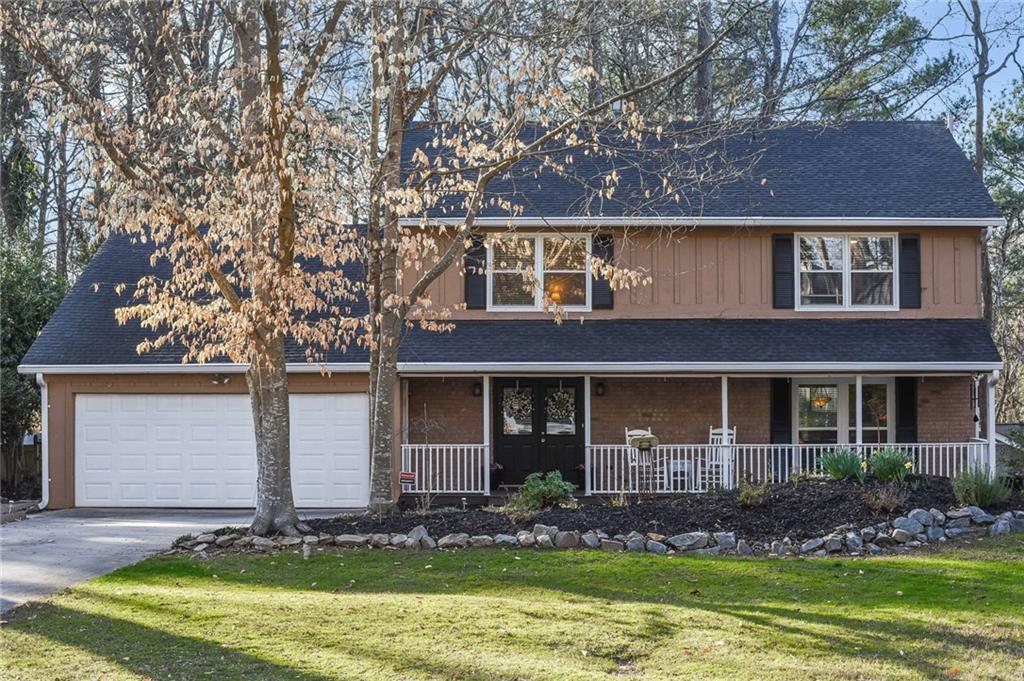 55 Martin Point Ct., Roswell, GA 30076