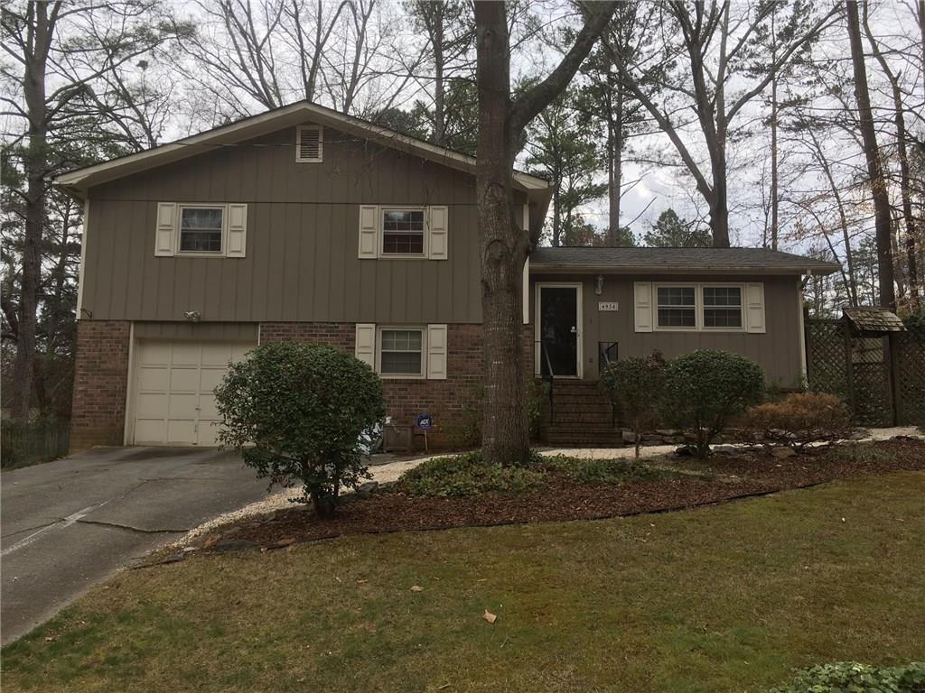 4934 Freedom Ct., Stone Mountain, GA 30087