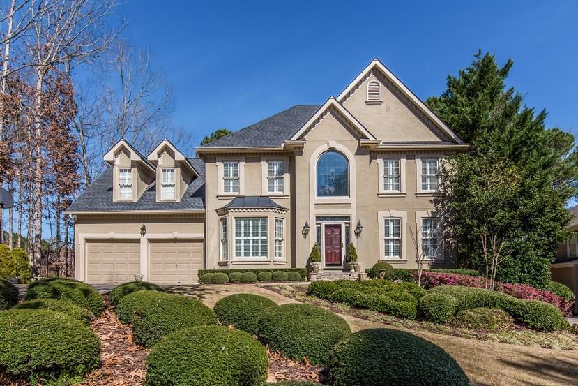8005 E East Ridge Ln., Woodstock, GA 30189