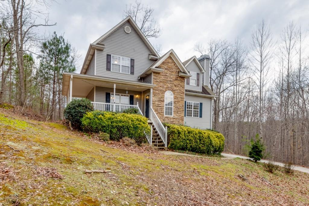 683 Fairview Dr., Dallas, GA 30157