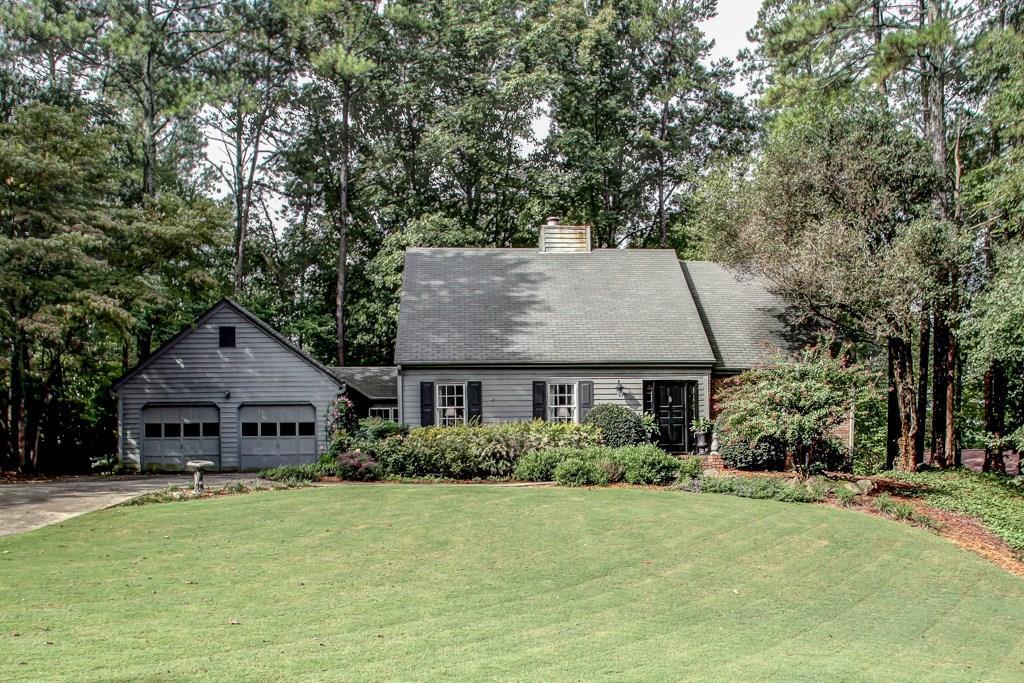 3989 Dunbarton Way, Roswell, GA 30075
