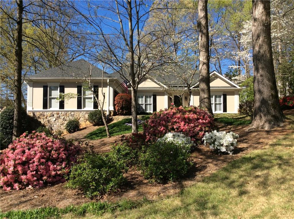 5290 Overbend Tr., Suwanee, GA 30024