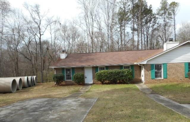 8086 Magnolia Dr., Jonesboro, GA 30238