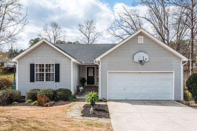 5330 Connor Miles Dr., Sugar Hill, GA 30518