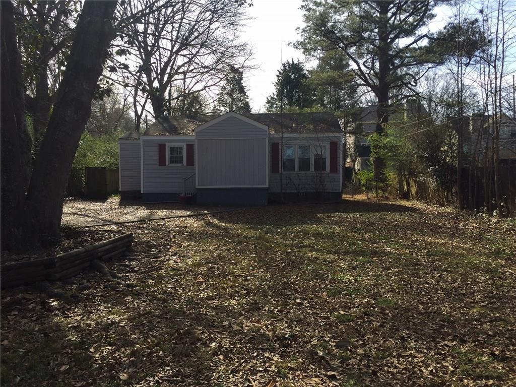 1422 Pierce Ave., Smyrna, GA 30080