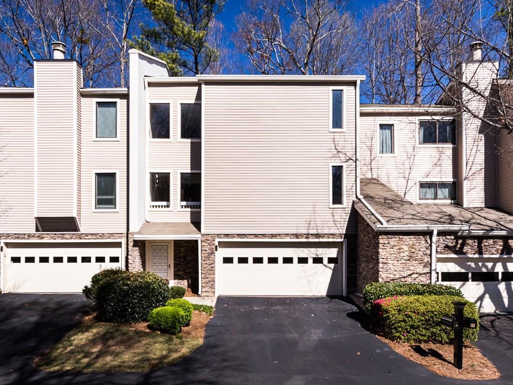12 Basswood Cir., Sandy Springs, GA 30328