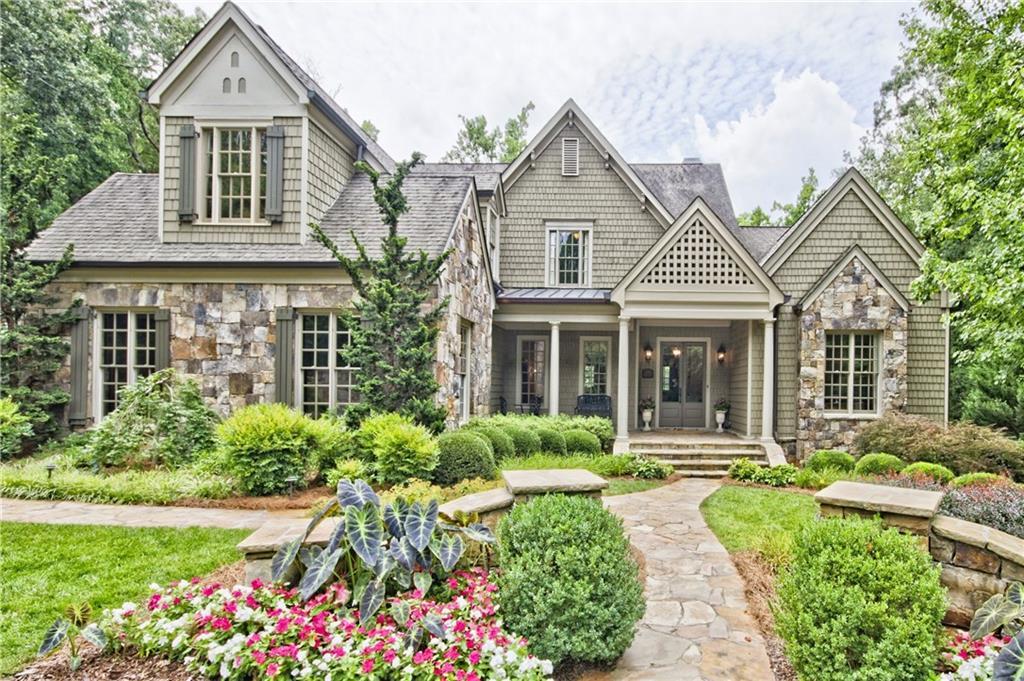 4380 Summer Ln., Atlanta, GA 30327