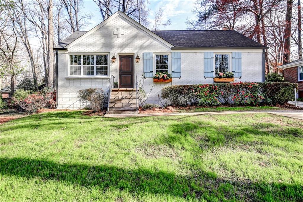 2242 Desmond Dr., Decatur, GA 30033