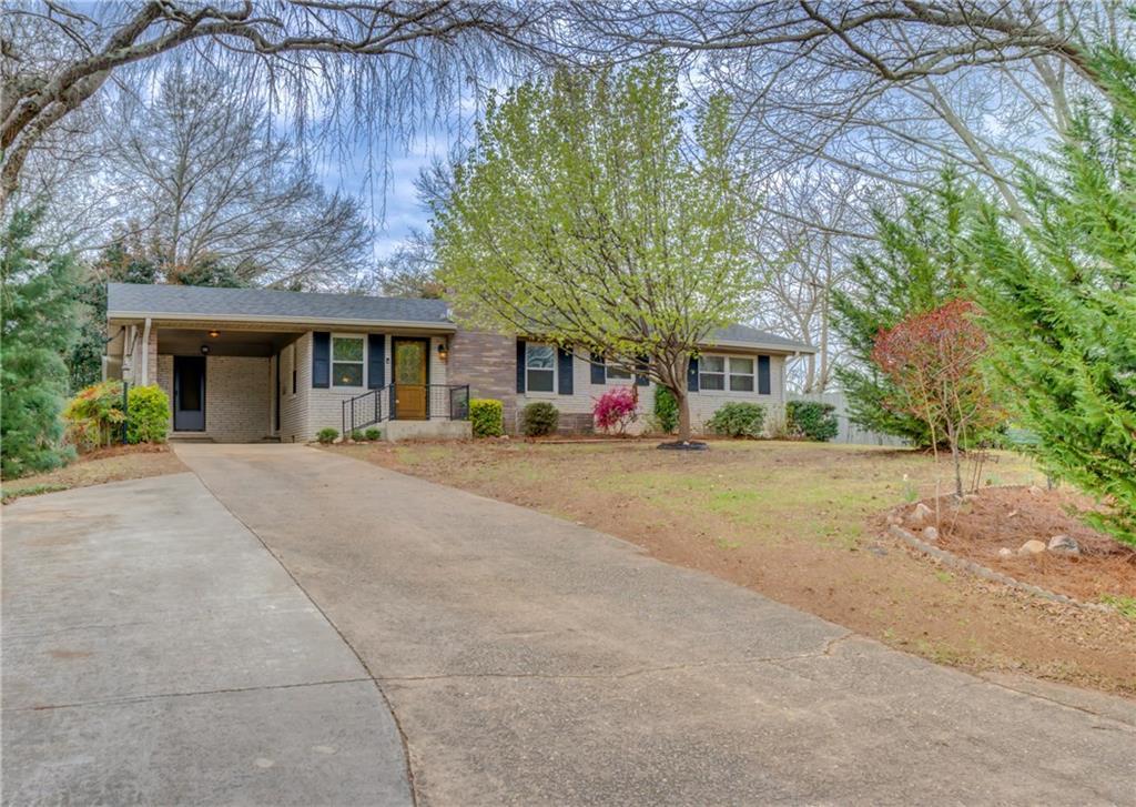 2704 Wayman Dr., Gainesville, GA 30506