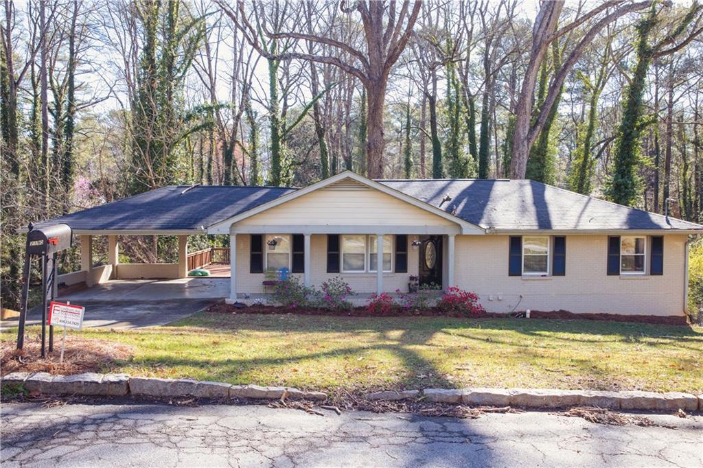 2190 Cedarbrook Ct., Atlanta, GA 30316