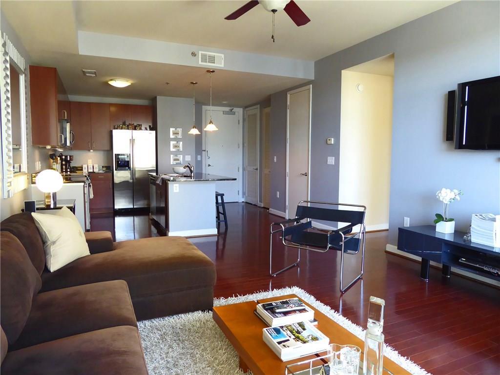 711 Cosmopolitan Dr. #702, Atlanta, GA 30324