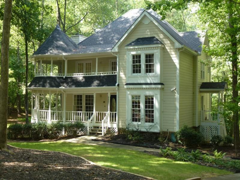 408 Crabapple Springs Ct., Woodstock, GA 30188