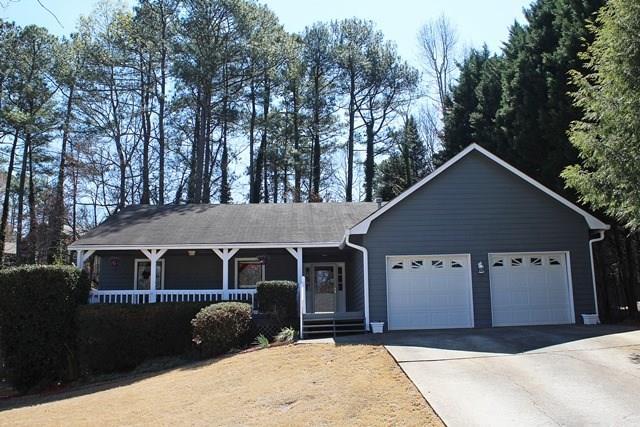 11000 Spotted Pony Tr., Alpharetta, GA 30022