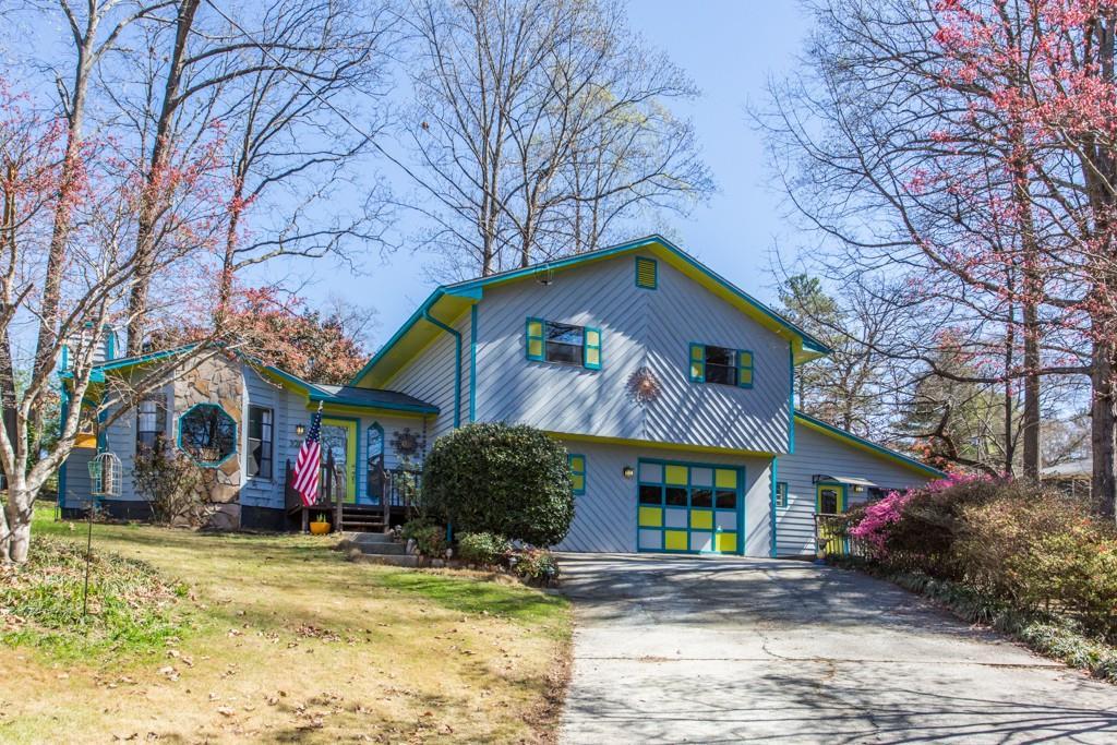 3202 Oakbrook Ln., Clarkston, GA 30021