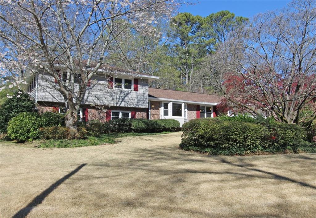 2932 Thornbriar Rd., Atlanta, GA 30340