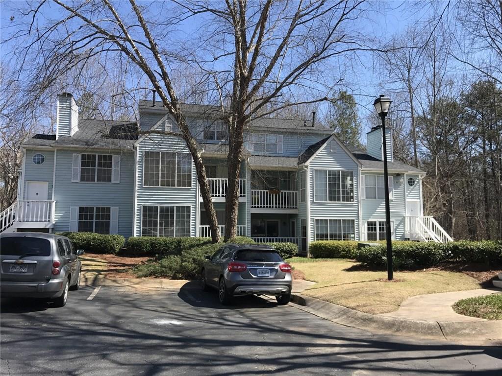 708 Glenleaf Dr., Norcross, GA 30092