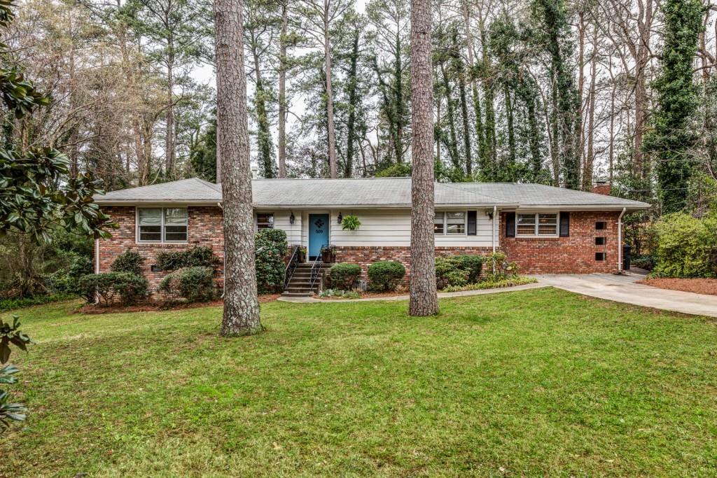 509 Hilderbrand Dr., Sandy Springs, GA 30328