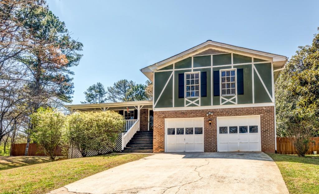 1101 Peggy Mcmillan Dr., Lithonia, GA 30058