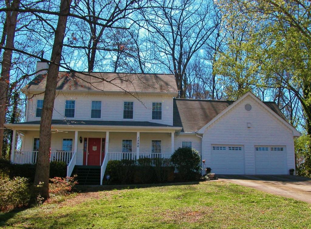 1596 Isham Dr., Lawrenceville, GA 30046