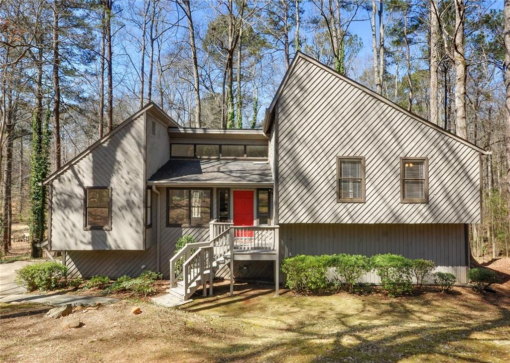 1200 Pine Grove Pointe Dr., Roswell, GA 30075