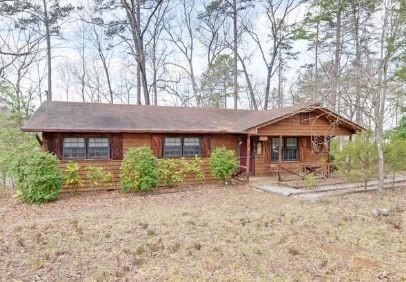 155 De Letoile Cir., Lavonia, GA 30553