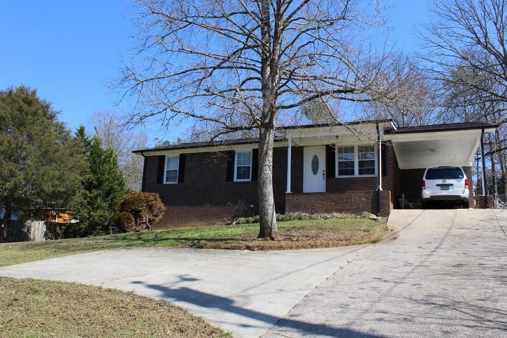 128 Hummingbird Ln., Calhoun, GA 30701