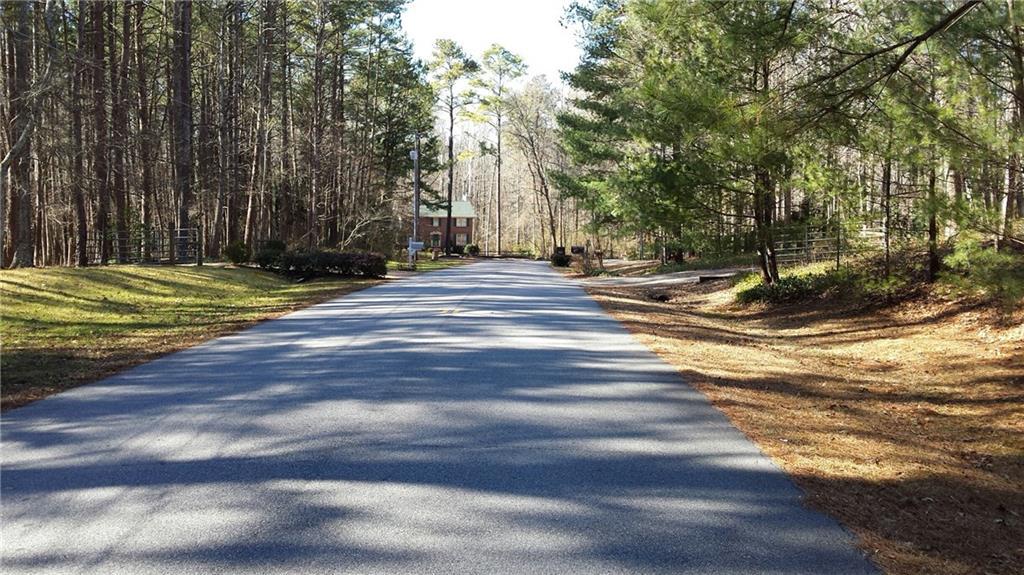 15 Eubanks Ct., Woodstock, GA 30188