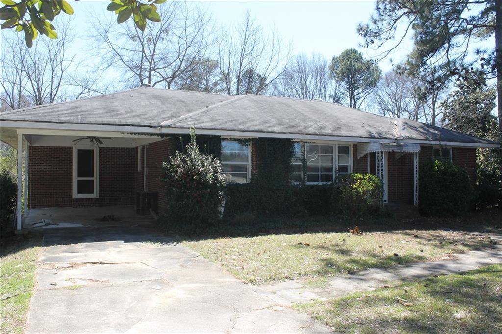 414 Old Stone Rd., Villa Rica, GA 30180