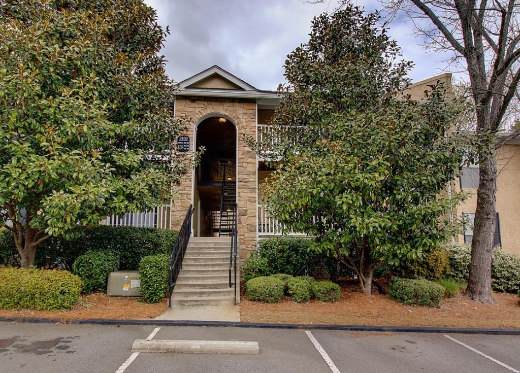 3160 Seven Pines Ct. #106, Atlanta, GA 30339