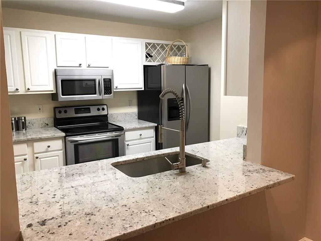 3655 Habersham Rd. #326A, Atlanta, GA 30305