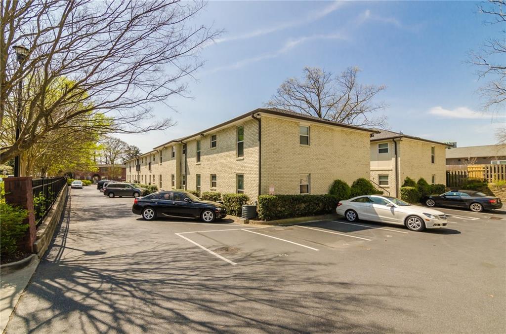 48 Peachtree Ave. #217, Atlanta, GA 30305