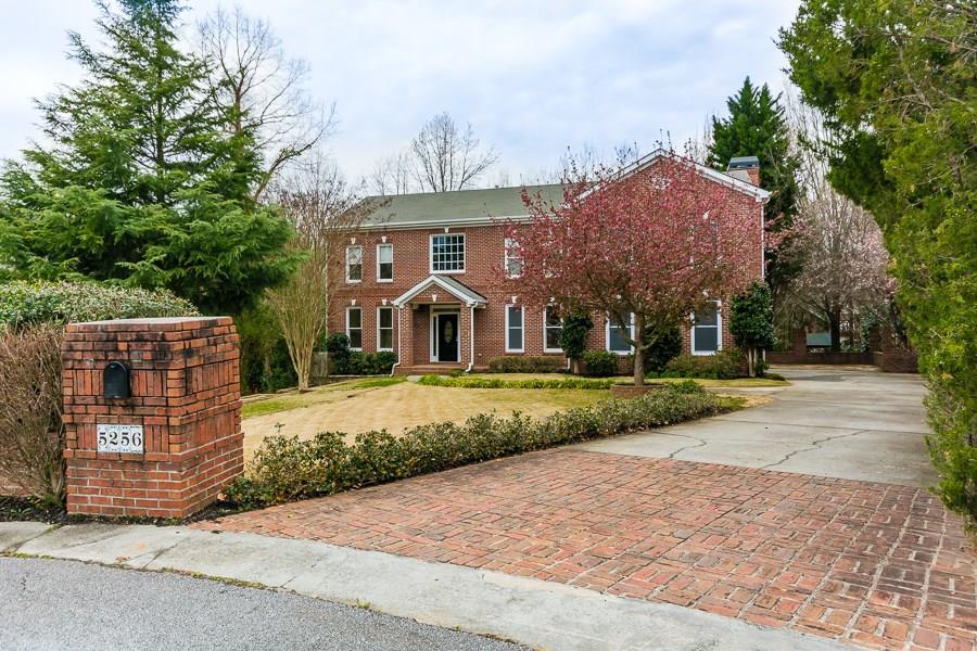 5256 Fleur De Lis Ct., Dunwoody, GA 30360