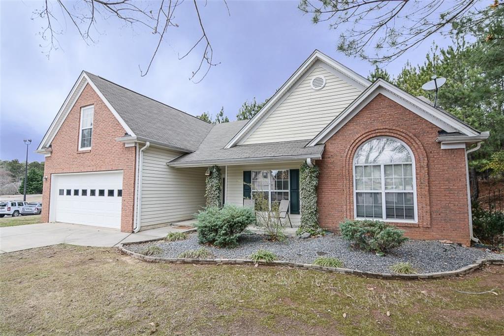 5707 Grindstone Dr., Buford, GA 30518